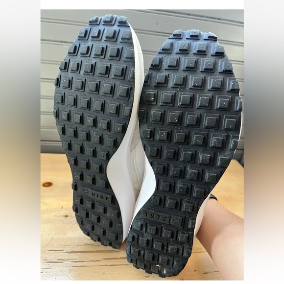 Nike Waffle Debut Shoes White (Style DH9523-100) Suede Low Top Men’s 13 - Picture 5 of 7